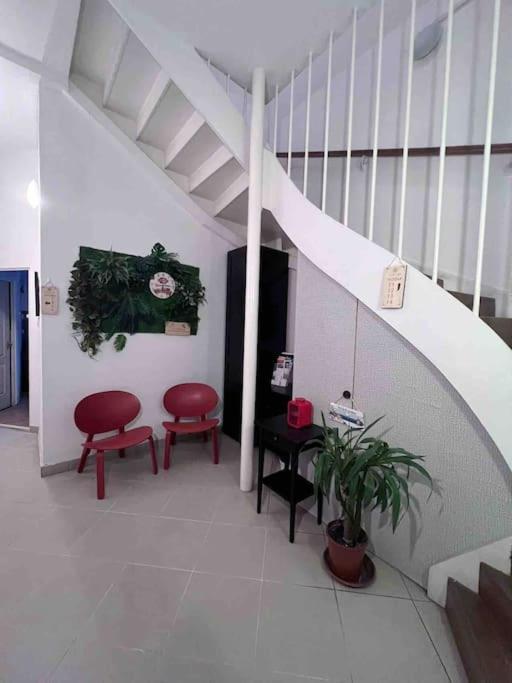 11# Sunflower Cozy Apartment Будапеща Екстериор снимка